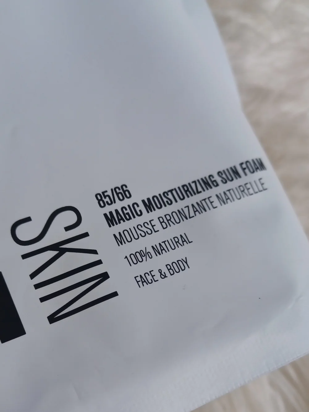 IL Makiage Skin  Magic Moisturizing Sun Foam